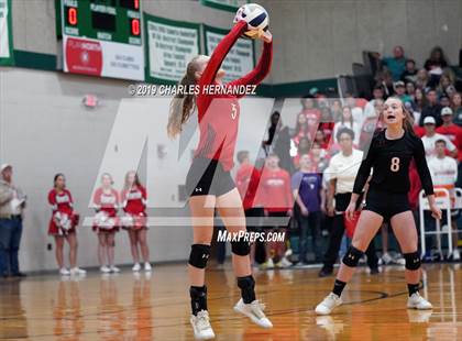 Thumbnail 2 in Thrall vs. Burton (UIL 2A Regional Playoff) photogallery.