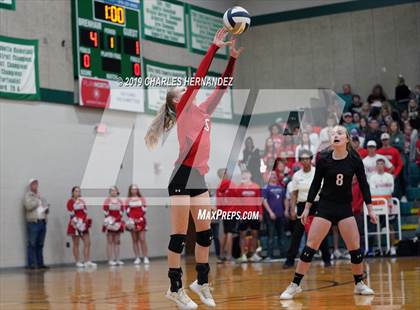 Thumbnail 3 in Thrall vs. Burton (UIL 2A Regional Playoff) photogallery.