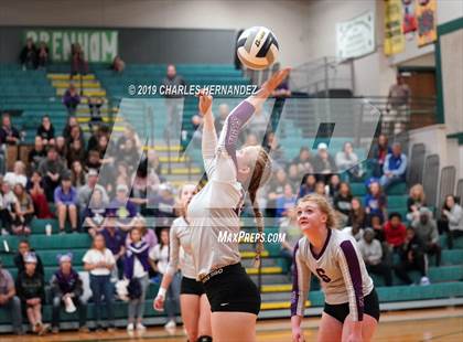 Thumbnail 2 in Thrall vs. Burton (UIL 2A Regional Playoff) photogallery.