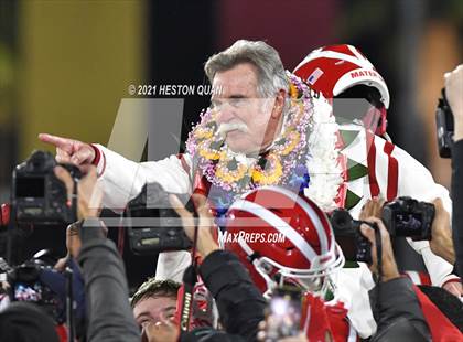 Thumbnail 3 in Serra vs. Mater Dei (CIF State Open Final) photogallery.