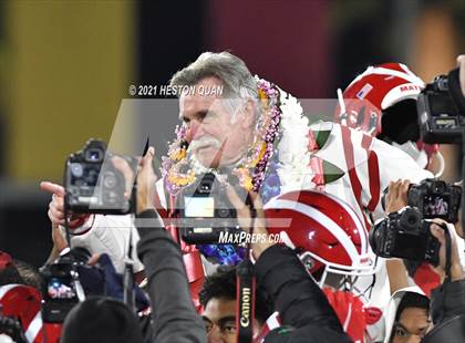 Thumbnail 3 in Serra vs. Mater Dei (CIF State Open Final) photogallery.