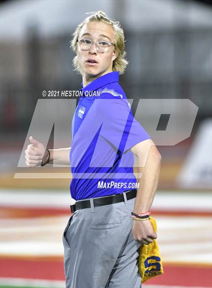 Thumbnail 2 in Serra vs. Mater Dei (CIF State Open Final) photogallery.