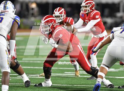 Thumbnail 3 in Serra vs. Mater Dei (CIF State Open Final) photogallery.