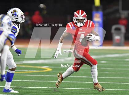 Thumbnail 2 in Serra vs. Mater Dei (CIF State Open Final) photogallery.