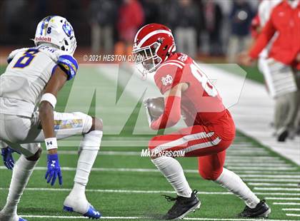 Thumbnail 3 in Serra vs. Mater Dei (CIF State Open Final) photogallery.