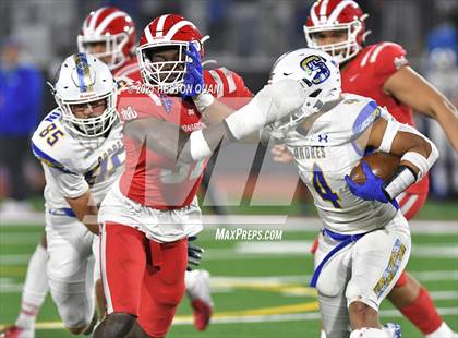 Thumbnail 3 in Serra vs. Mater Dei (CIF State Open Final) photogallery.