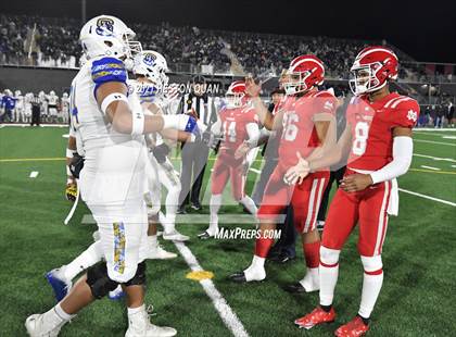 Thumbnail 3 in Serra vs. Mater Dei (CIF State Open Final) photogallery.