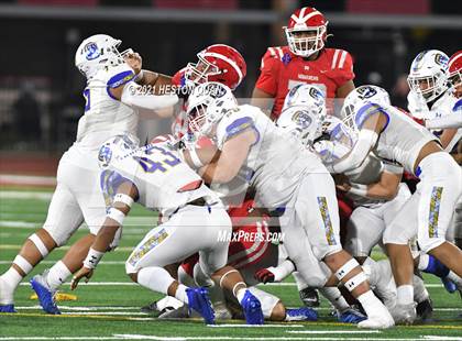 Thumbnail 3 in Serra vs. Mater Dei (CIF State Open Final) photogallery.