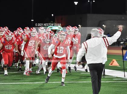 Thumbnail 2 in Serra vs. Mater Dei (CIF State Open Final) photogallery.