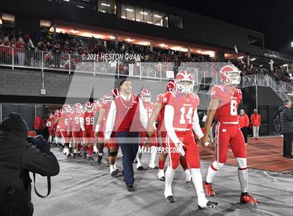 Thumbnail 2 in Serra vs. Mater Dei (CIF State Open Final) photogallery.