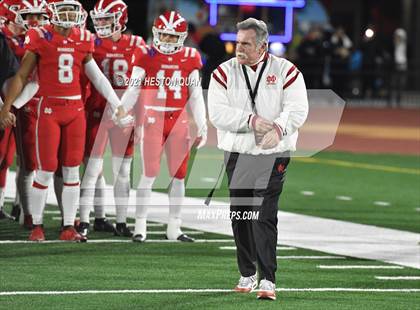Thumbnail 3 in Serra vs. Mater Dei (CIF State Open Final) photogallery.