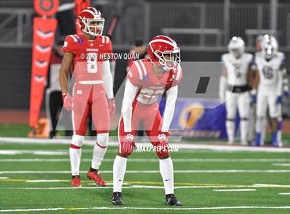Thumbnail 2 in Serra vs. Mater Dei (CIF State Open Final) photogallery.