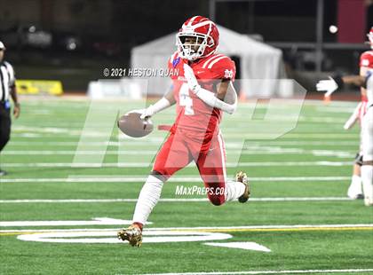 Thumbnail 2 in Serra vs. Mater Dei (CIF State Open Final) photogallery.
