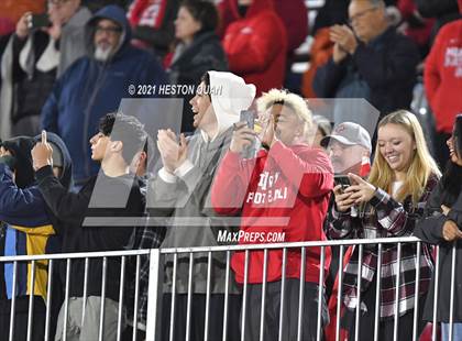 Thumbnail 2 in Serra vs. Mater Dei (CIF State Open Final) photogallery.