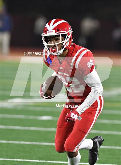 Thumbnail 1 in Serra vs. Mater Dei (CIF State Open Final) photogallery.