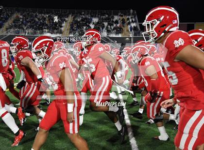 Thumbnail 2 in Serra vs. Mater Dei (CIF State Open Final) photogallery.