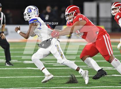 Thumbnail 2 in Serra vs. Mater Dei (CIF State Open Final) photogallery.