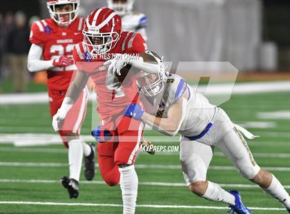 Thumbnail 2 in Serra vs. Mater Dei (CIF State Open Final) photogallery.