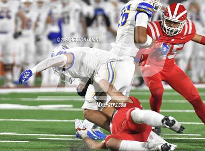 Thumbnail 2 in Serra vs. Mater Dei (CIF State Open Final) photogallery.