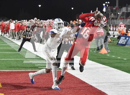 Thumbnail 3 in Serra vs. Mater Dei (CIF State Open Final) photogallery.