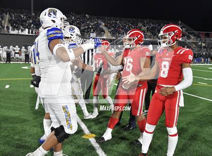 Thumbnail 1 in Serra vs. Mater Dei (CIF State Open Final) photogallery.