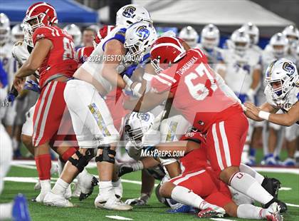 Thumbnail 3 in Serra vs. Mater Dei (CIF State Open Final) photogallery.