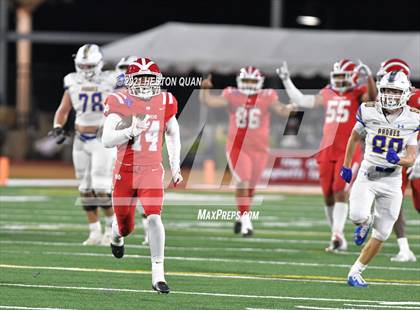 Thumbnail 3 in Serra vs. Mater Dei (CIF State Open Final) photogallery.