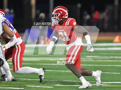 Thumbnail 2 in Serra vs. Mater Dei (CIF State Open Final) photogallery.