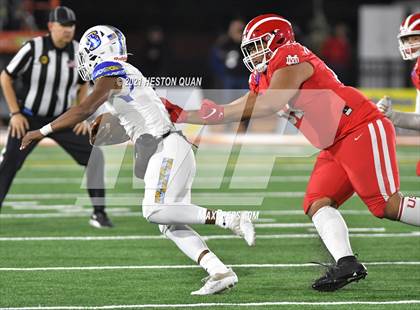 Thumbnail 3 in Serra vs. Mater Dei (CIF State Open Final) photogallery.