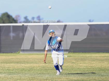 Thumbnail 2 in Bear Creek @ Enochs photogallery.