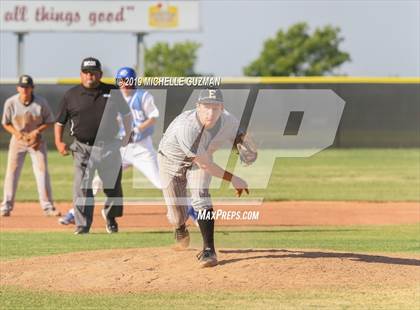 Thumbnail 3 in Bear Creek @ Enochs photogallery.