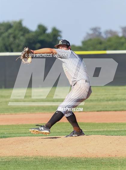Thumbnail 3 in Bear Creek @ Enochs photogallery.