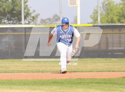 Thumbnail 3 in Bear Creek @ Enochs photogallery.