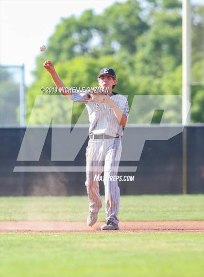 Thumbnail 2 in Bear Creek @ Enochs photogallery.