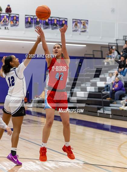 Thumbnail 2 in Shawnee Heights @ Piper (KSHSAA 5A Sub-State #2 Final) photogallery.