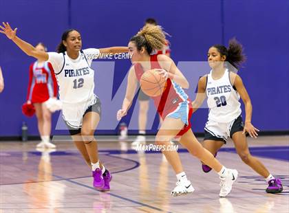 Thumbnail 1 in Shawnee Heights @ Piper (KSHSAA 5A Sub-State #2 Final) photogallery.