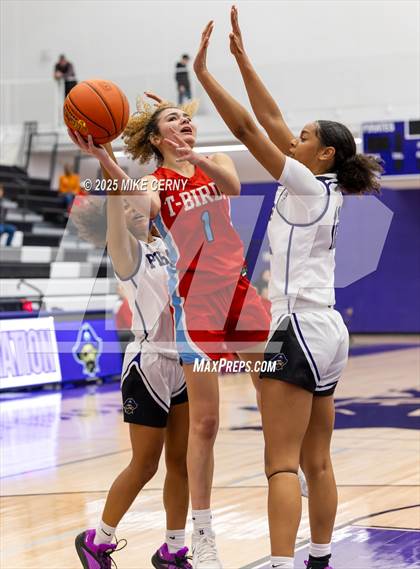 Thumbnail 3 in Shawnee Heights @ Piper (KSHSAA 5A Sub-State #2 Final) photogallery.