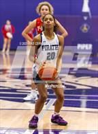 Photo from the gallery "Shawnee Heights @ Piper (KSHSAA 5A Sub-State #2 Final)"