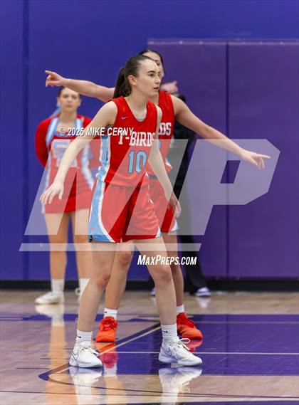 Thumbnail 2 in Shawnee Heights @ Piper (KSHSAA 5A Sub-State #2 Final) photogallery.