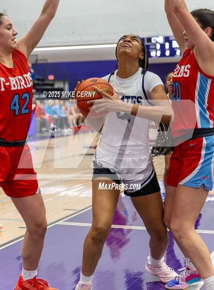 Thumbnail 1 in Shawnee Heights @ Piper (KSHSAA 5A Sub-State #2 Final) photogallery.