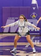 Photo from the gallery "Shawnee Heights @ Piper (KSHSAA 5A Sub-State #2 Final)"