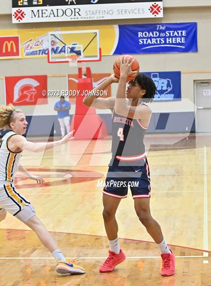 Thumbnail 1 in Brennan vs. Atascocita (McDonald's Texas Invitational) photogallery.
