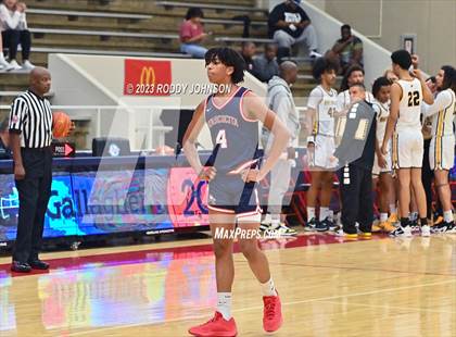 Thumbnail 2 in Brennan vs. Atascocita (McDonald's Texas Invitational) photogallery.