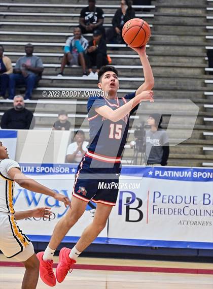 Thumbnail 1 in Brennan vs. Atascocita (McDonald's Texas Invitational) photogallery.
