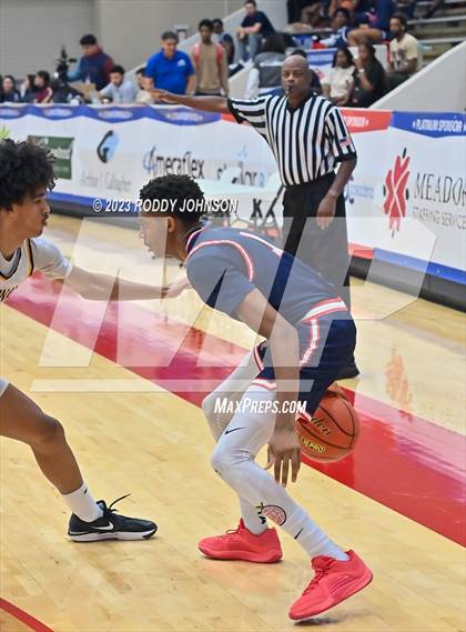 Thumbnail 1 in Brennan vs. Atascocita (McDonald's Texas Invitational) photogallery.