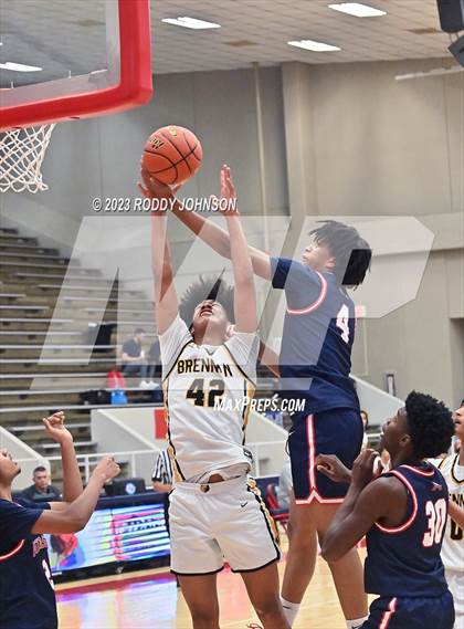 Thumbnail 1 in Brennan vs. Atascocita (McDonald's Texas Invitational) photogallery.