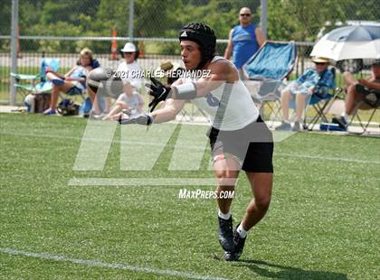 Thumbnail 2 in Gunter vs. El Dorado (Texas State 7-on-7 Tournament) photogallery.