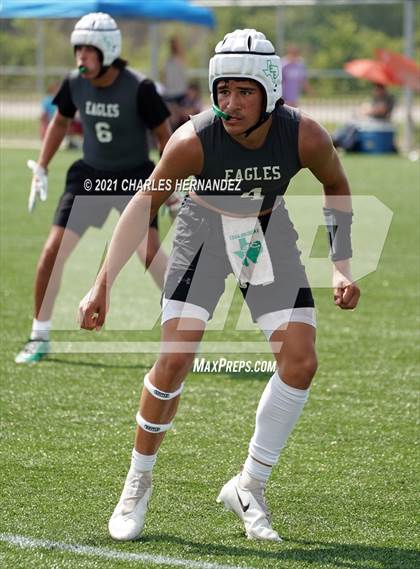 Thumbnail 2 in Gunter vs. El Dorado (Texas State 7-on-7 Tournament) photogallery.