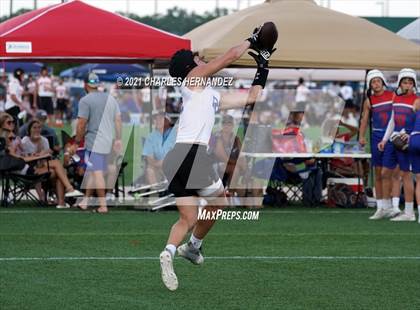 Thumbnail 2 in Gunter vs. El Dorado (Texas State 7-on-7 Tournament) photogallery.