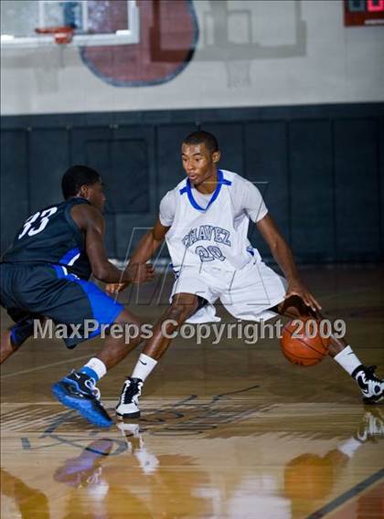Thumbnail 3 in Chavez vs. Westside (McDonalds Texas Invitational) photogallery.